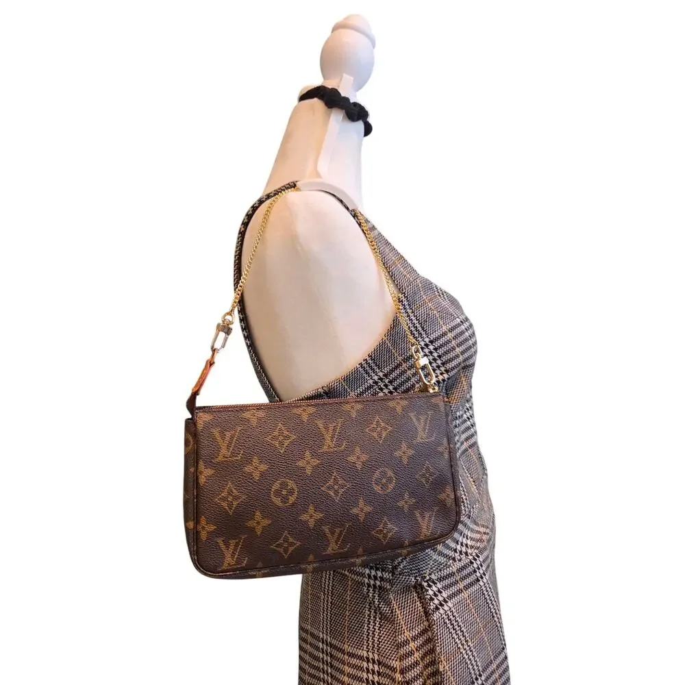 Louis Vuitton Monogram Pochette Accessoires AR1907 Shoulder Bag LV Monogram